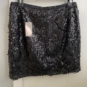 NWT 🌟 Black sequined mini skirt sz M